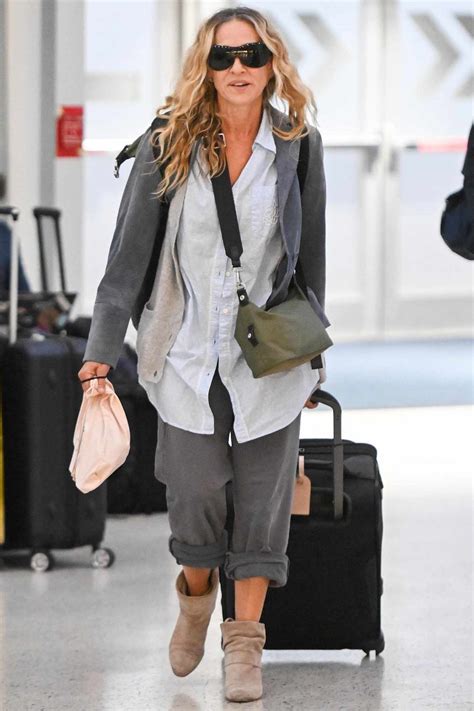 sarah jessica parker crossbody bag.